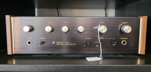 Sansui AU-101